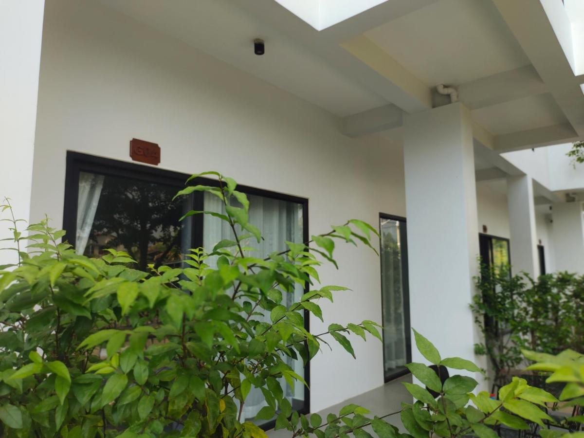 H&M Boutique Hotel Kampot Exterior foto