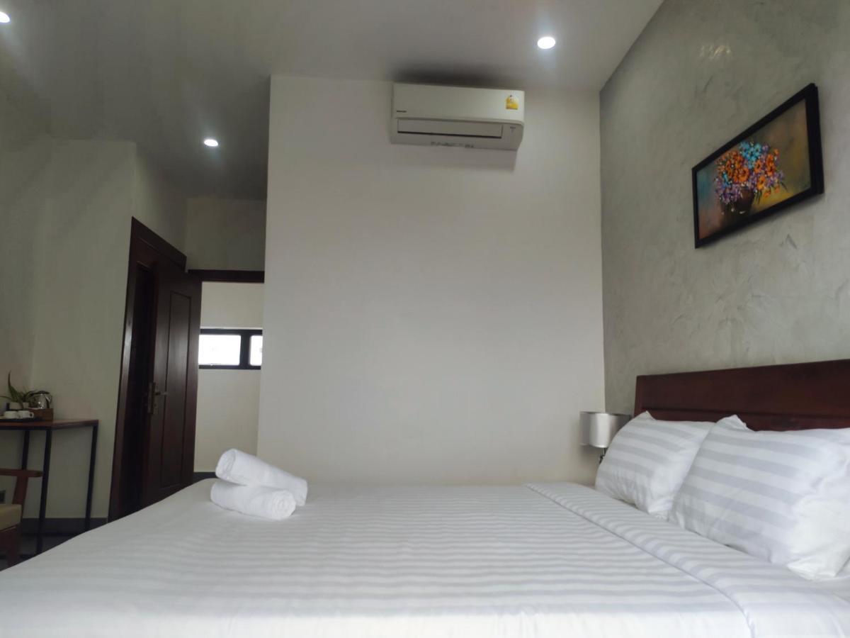 H&M Boutique Hotel Kampot Exterior foto